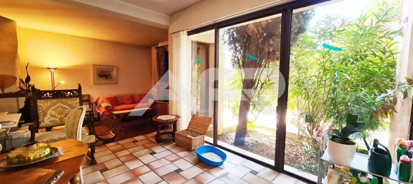 5 bedrooms House in Chatou, France No. 167672 5