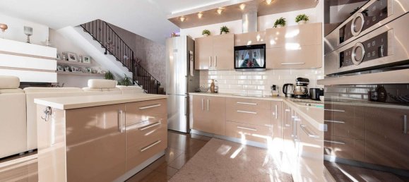 Adosado de 4 dormitorios en Konstanz, Germany No. 110428 24