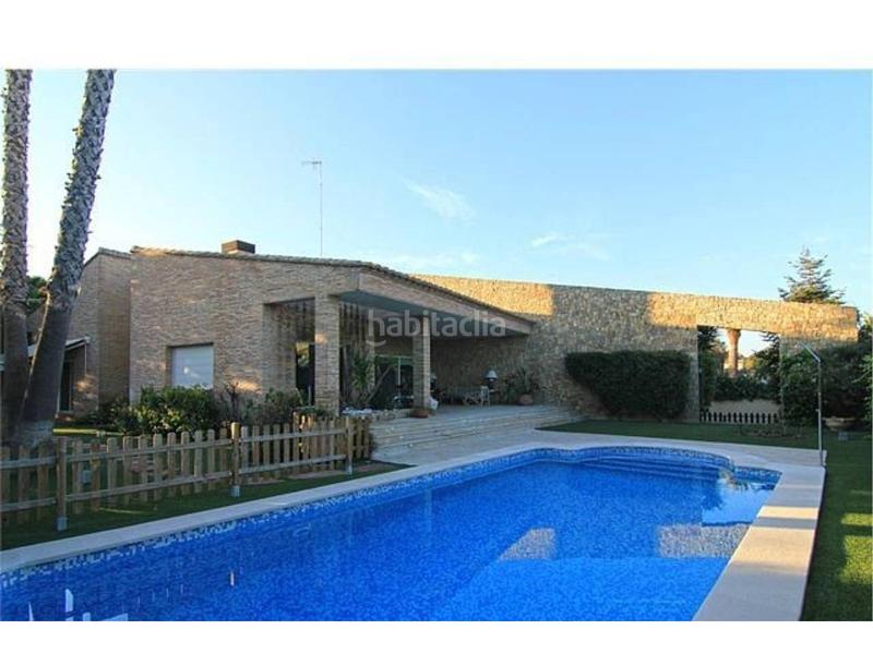 5 bedrooms Villa in Godella, Spain No. 96668