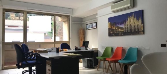 Dúplex de 3 dormitorios en Azzate, Italy No. 365567 8