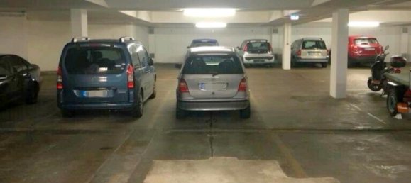 Parking à Bonn, Germany No. 261636 2