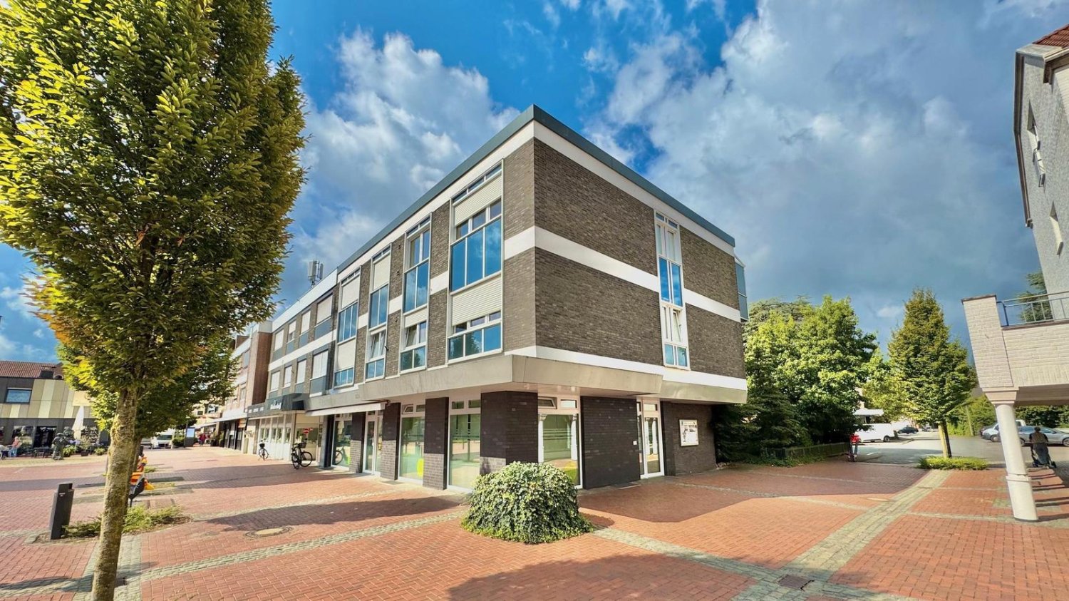 10 rooms Building in Borken, Germany No. 275987