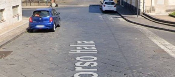 Gewerbliche Immobilie in Giarre, Italy 93m², Nr. 326512 2