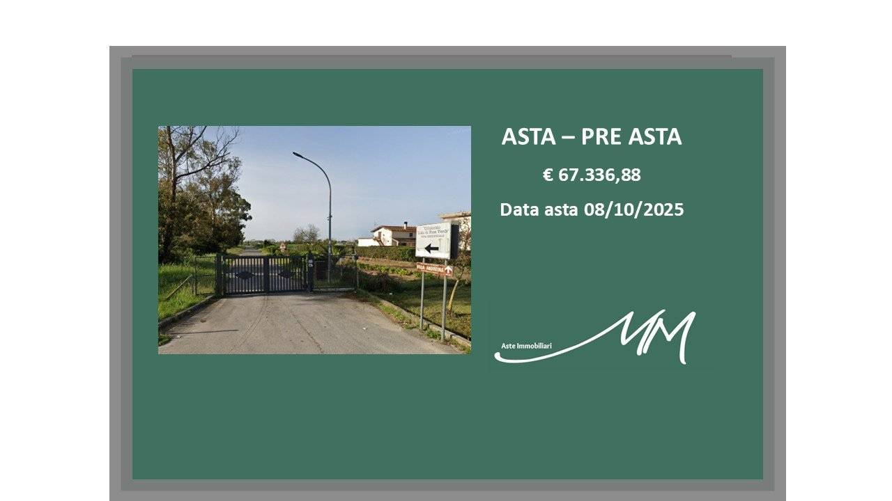 3 bedrooms Villa in Latina, Italy No. 293182