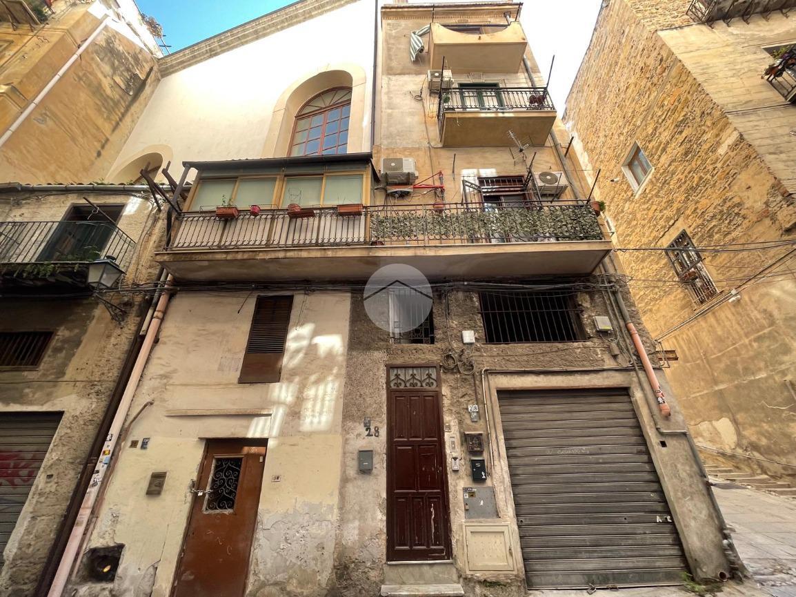 5-salle Appartement à Palermo, Italy No. 15533
