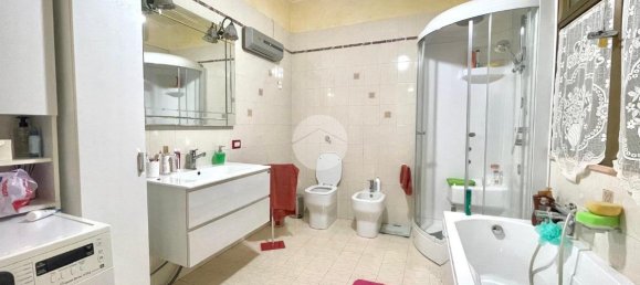 5-Zimmer Wohnung in Palermo, Italy, Nr. 15533 24