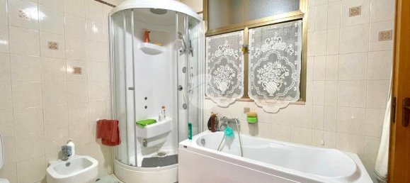 5-Zimmer Wohnung in Palermo, Italy, Nr. 15533 7