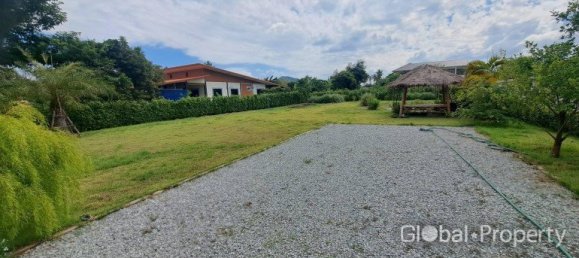 Land for sale in Pattaya, Chonburi, Eastern Thailand, Thailand № 142274 5