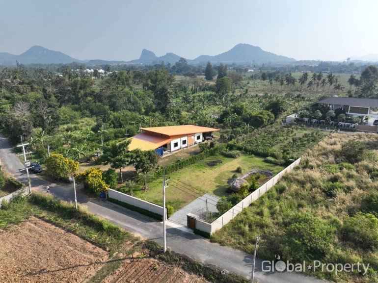 Land for sale in Pattaya, Chonburi, Eastern Thailand, Thailand № 142274