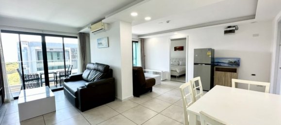 2 bedrooms Condo in Pattaya, Thailand No. 8970 9