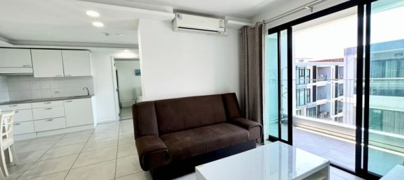 2 bedrooms Condo in Pattaya, Thailand No. 8970 8