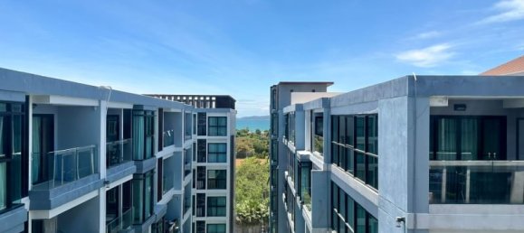 2 bedrooms Condo in Pattaya, Thailand No. 8970 3