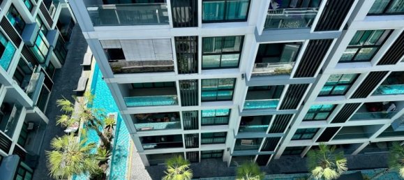 2 bedrooms Condo in Pattaya, Thailand No. 8970 2