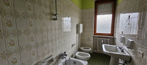 2-salle Appartement à Camburzano, Italy No. 125329 7