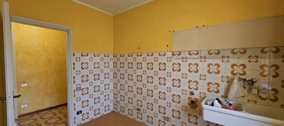 2-salle Appartement à Camburzano, Italy No. 125329 16