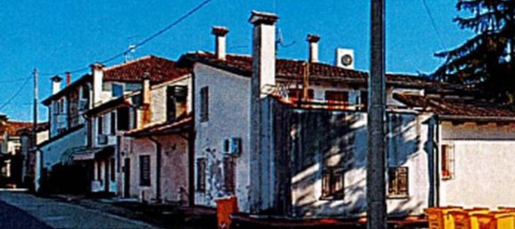 Квартира с 3 спальнями в Тревиньяно, Италия № 373457 2