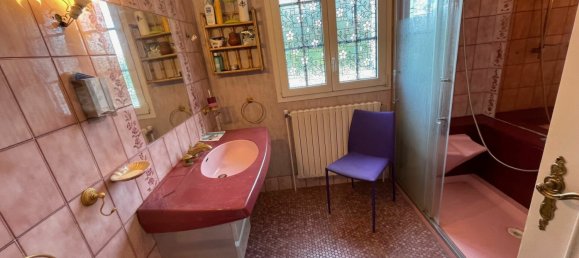 3 bedrooms Castles in La Vernelle, France No. 231255 14