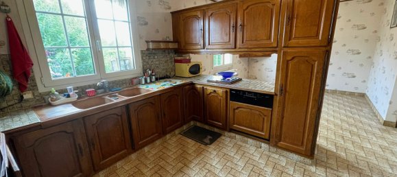 3 bedrooms Castles in La Vernelle, France No. 231255 10