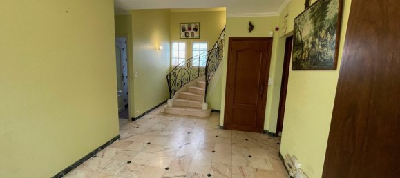 3 bedrooms Castles in La Vernelle, France No. 231255 12