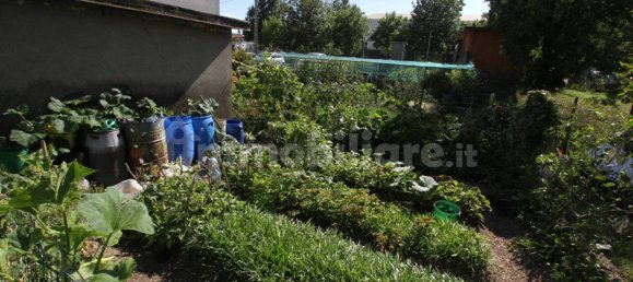 Apartamento de 2 dormitorios en Civate, Italy No. 270086 20