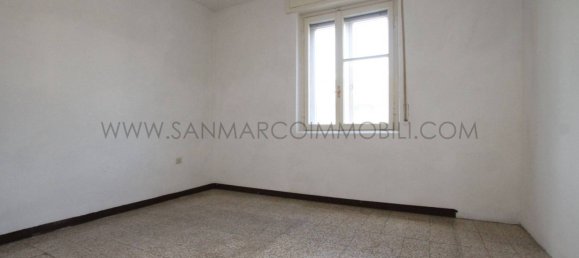 Apartamento de 2 dormitorios en Civate, Italy No. 270086 12