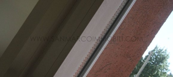 Apartamento de 2 dormitorios en Civate, Italy No. 270086 16