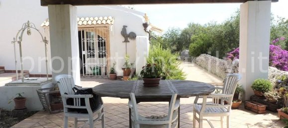 9-Zimmer Villa in Noto, Italy, Nr. 113826 5