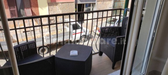 Apartamento de 4 dormitorios en Naples, Italy No. 357653 6