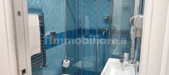 Apartamento de 4 dormitorios en Naples, Italy No. 357653 14