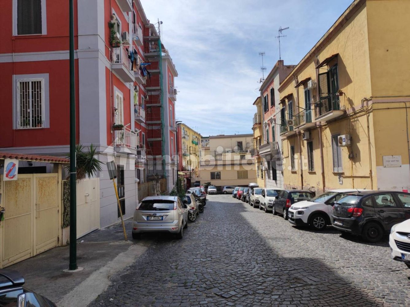 Apartamento de 4 dormitorios en Naples, Italy No. 357653