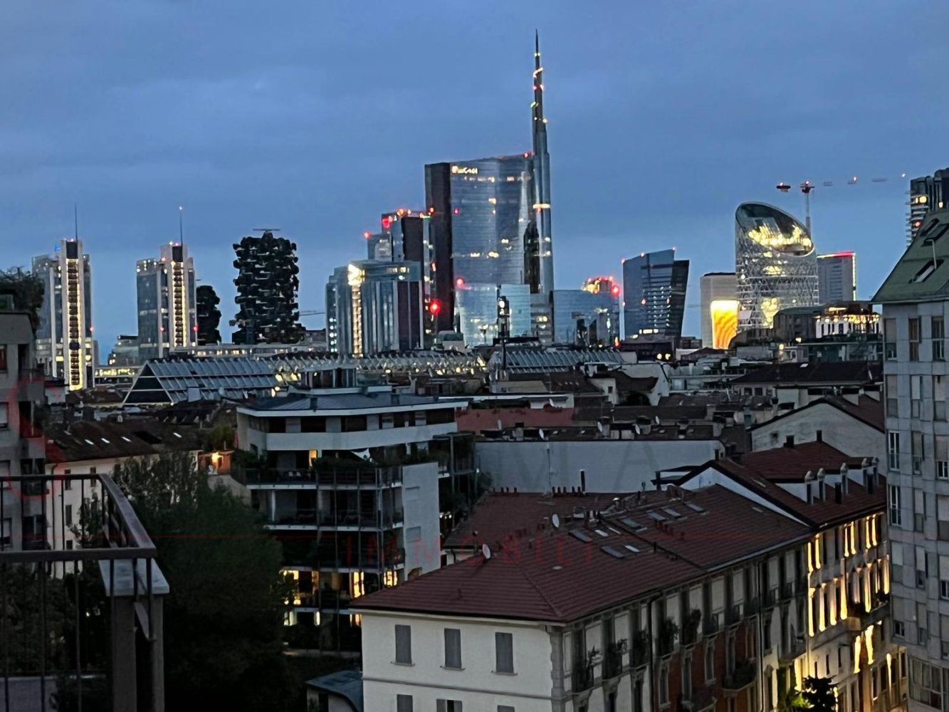 4-Zimmer Wohnung in Milan, Italy, Nr. 243525