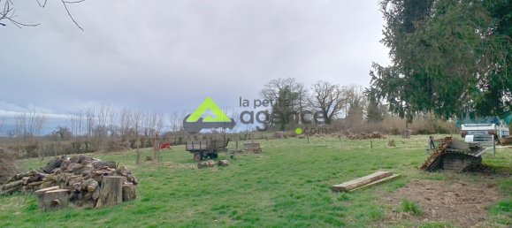 3 bedrooms House in Saint-Loup, France No. 95904 16