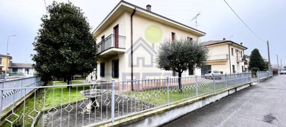 Villa de 7 habitaciónes en Asola, Italy No. 37557 26