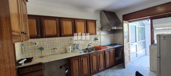 6 bedrooms Villa in Viana do Castelo, Portugal No. 248156 2