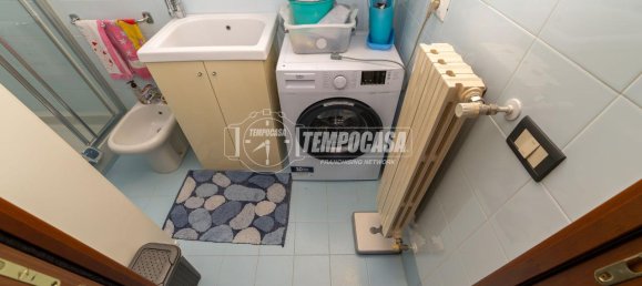 3غرفة شقة في Brembate, Italy رقم 68888 24