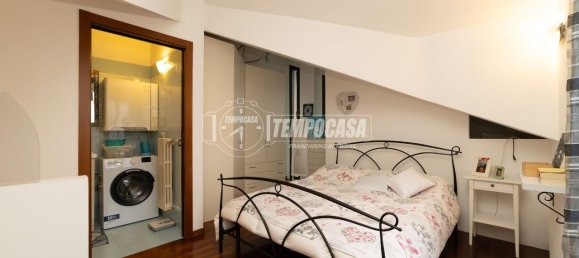 3غرفة شقة في Brembate, Italy رقم 68888 19