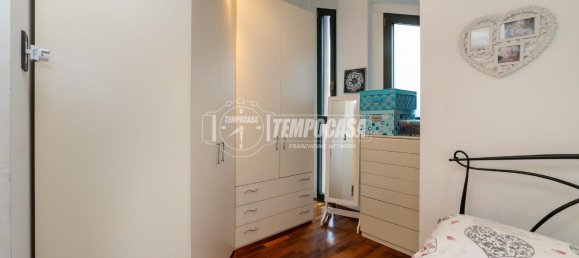 3غرفة شقة في Brembate, Italy رقم 68888 23