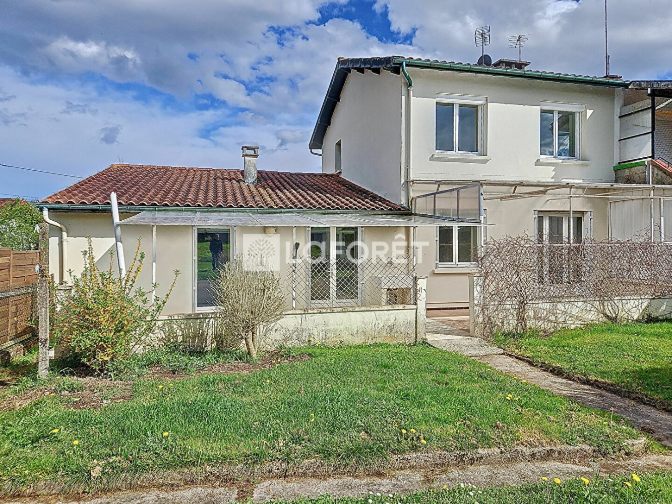 4 chambres Maison à Orthez, France No. 107651