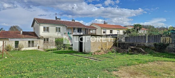 4 chambres Maison à Orthez, France No. 107651 3