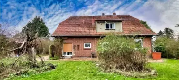 3 bedrooms Townhouse in Nienburg, Germany No. 151394 6
