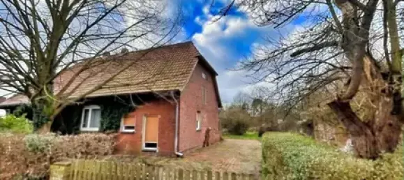 3 bedrooms Townhouse in Nienburg, Germany No. 151394 3