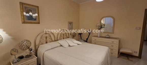 4 Schlafzimmer Wohnung in Prato, Italy, Nr. 342040 25