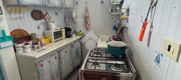 4 Schlafzimmer Wohnung in Mezzanego, Italy, Nr. 327348 10