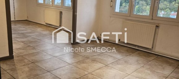 2 bedrooms Apartment in Joeuf, France No. 224110 10