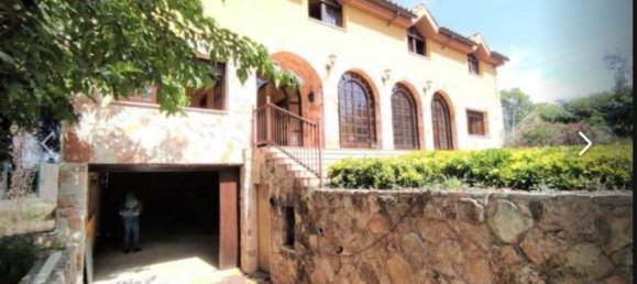 Дом с 10 спальнями в Палау-Солита I Плегаманс, Испания № 80371 6