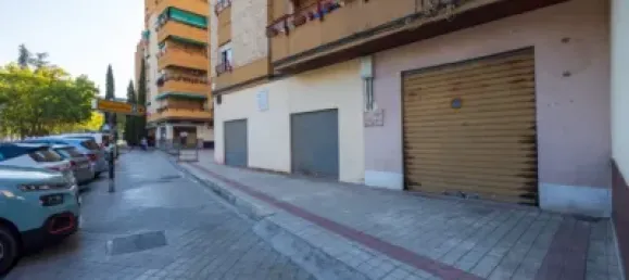 45m² Commercial property in Granada, Spain No. 181203 20