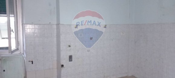 3 bedrooms Apartment in Genoa, Italy No. 31665 4