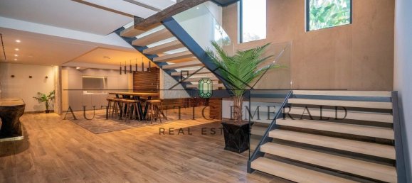 8 bedrooms House in Quarteira, Portugal No. 93306 25