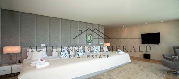 8 bedrooms House in Quarteira, Portugal No. 93306 17