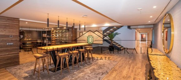 8 bedrooms House in Quarteira, Portugal No. 93306 26